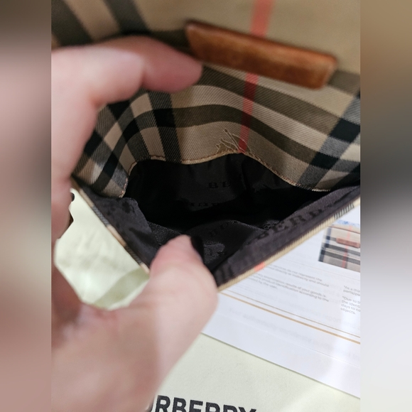 Burberry Vintage Haymarket Crossbody Bag With COA And Dustbag - Picture 12 of 16